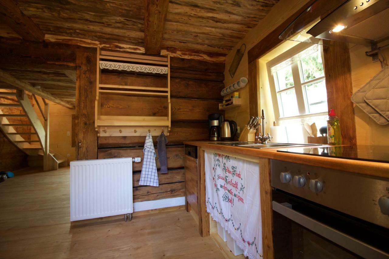 Ferienhaus Anno Dazumal, Wie Zu Opa'S Zeiten Klingenthal Luaran gambar
