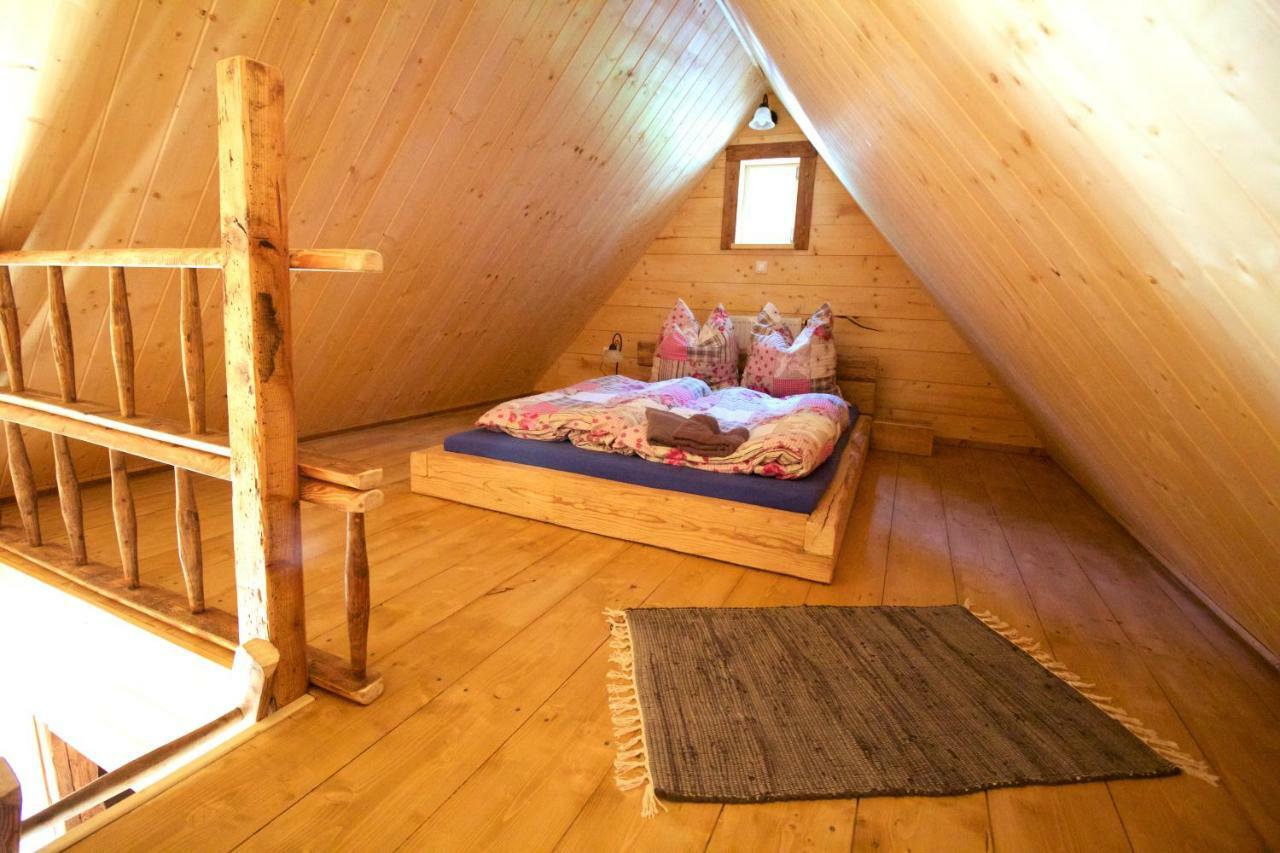 Ferienhaus Anno Dazumal, Wie Zu Opa'S Zeiten Klingenthal Luaran gambar