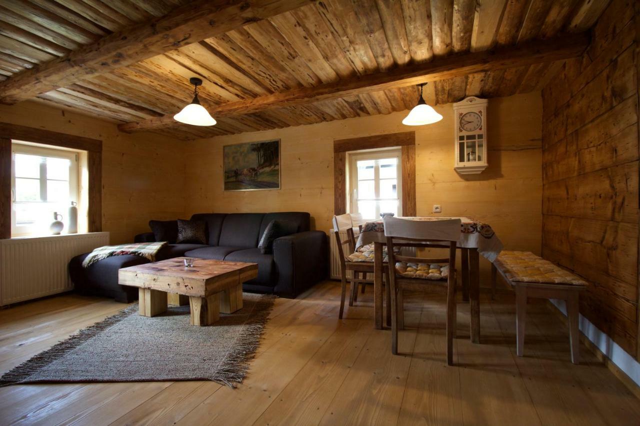 Ferienhaus Anno Dazumal, Wie Zu Opa'S Zeiten Klingenthal Luaran gambar
