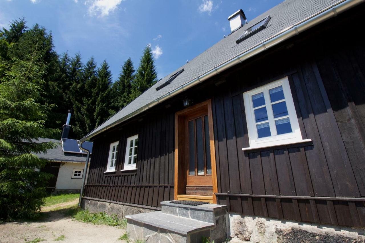 Ferienhaus Anno Dazumal, Wie Zu Opa'S Zeiten Klingenthal Luaran gambar